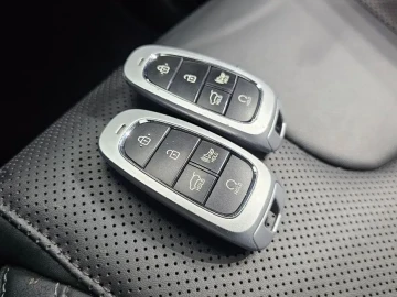 2023 Hyundai Santa Fe с пробегом 48 330 км