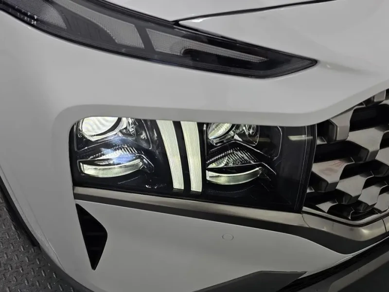 2023 Hyundai Santa Fe с пробегом 48 330 км