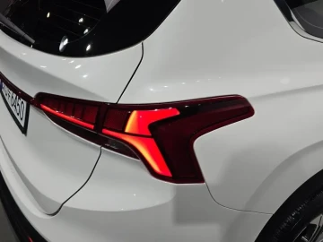 2023 Hyundai Santa Fe с пробегом 48 330 км