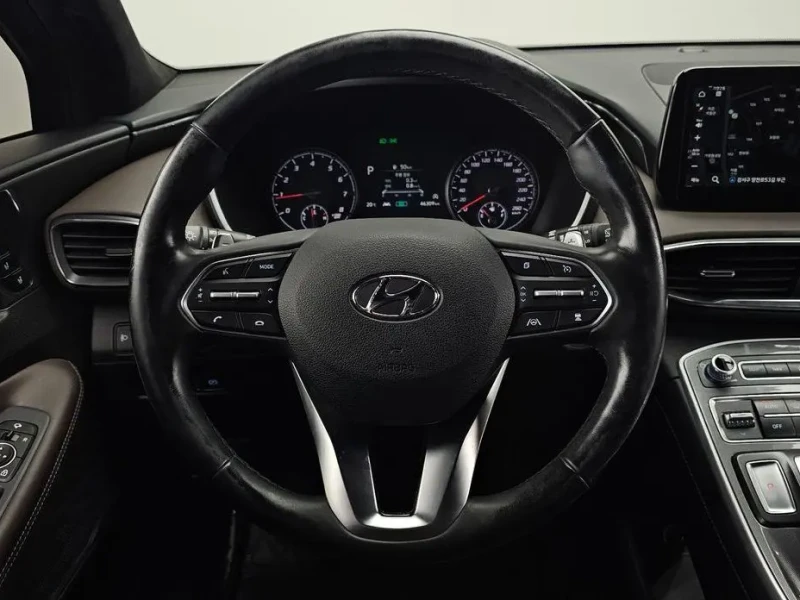 2021 Hyundai Santa Fe с пробегом 46 309 км