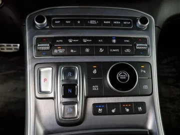 2022 Hyundai Santa Fe с пробегом 102 042 км