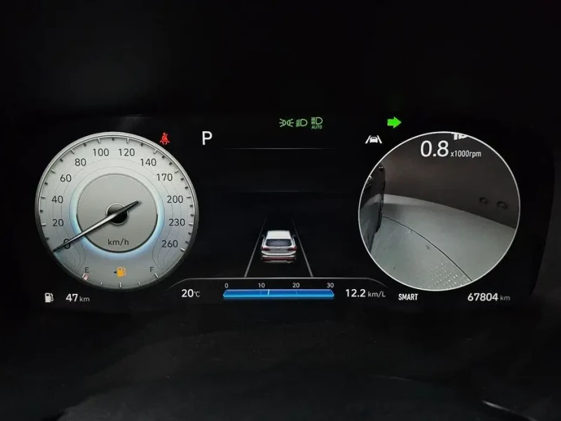 2023 Hyundai Santa Fe с пробегом 67 804 км