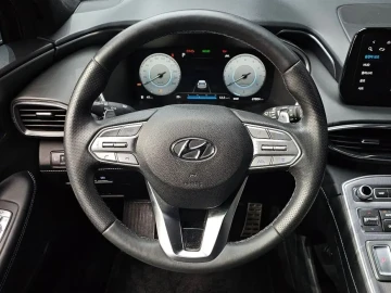 2023 Hyundai Santa Fe с пробегом 67 804 км