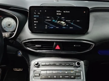 2023 Hyundai Santa Fe с пробегом 67 804 км