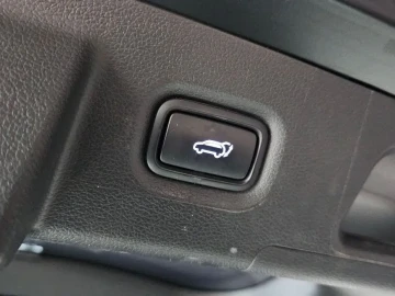2023 Hyundai Santa Fe с пробегом 67 804 км