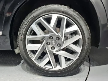2023 Hyundai Santa Fe с пробегом 67 804 км