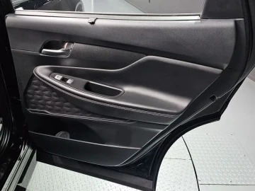 2023 Hyundai Santa Fe с пробегом 67 804 км