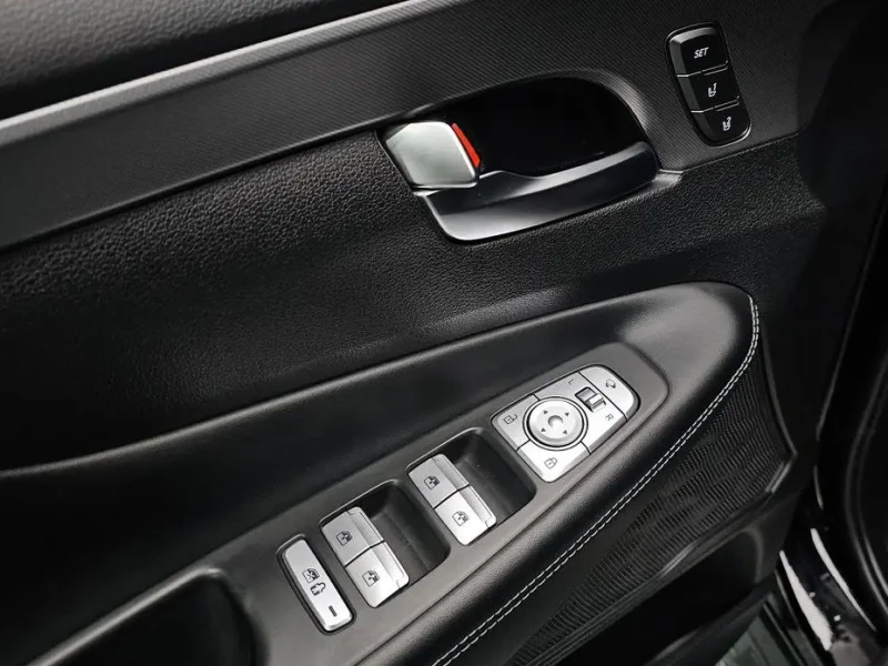 2023 Hyundai Santa Fe с пробегом 67 804 км