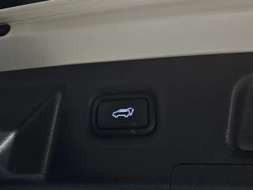 2023 Hyundai Santa Fe с пробегом 55 018 км