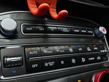 2023 Hyundai Santa Fe с пробегом 55 018 км
