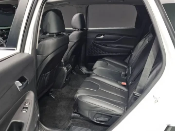 2022 Hyundai Santa Fe с пробегом 24 595 км