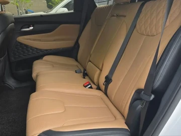 2023 Hyundai Santa Fe с пробегом 56 730 км