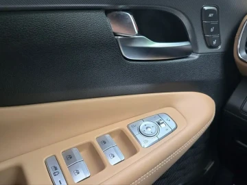 2023 Hyundai Santa Fe с пробегом 56 730 км