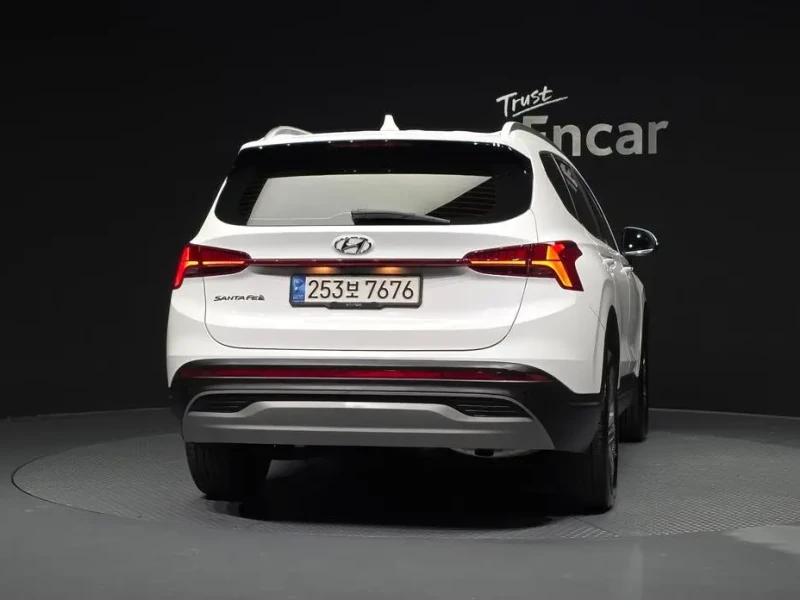 2023 Hyundai Santa Fe с пробегом 92 775 км