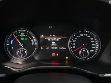 2023 Hyundai Santa Fe с пробегом 34 674 км
