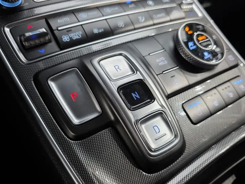 2023 Hyundai Santa Fe с пробегом 34 674 км