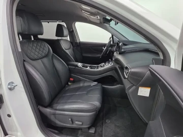 2023 Hyundai Santa Fe с пробегом 34 674 км