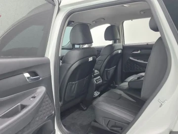 2023 Hyundai Santa Fe с пробегом 34 674 км