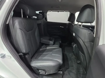 2023 Hyundai Santa Fe с пробегом 34 674 км