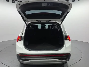 2023 Hyundai Santa Fe с пробегом 34 674 км