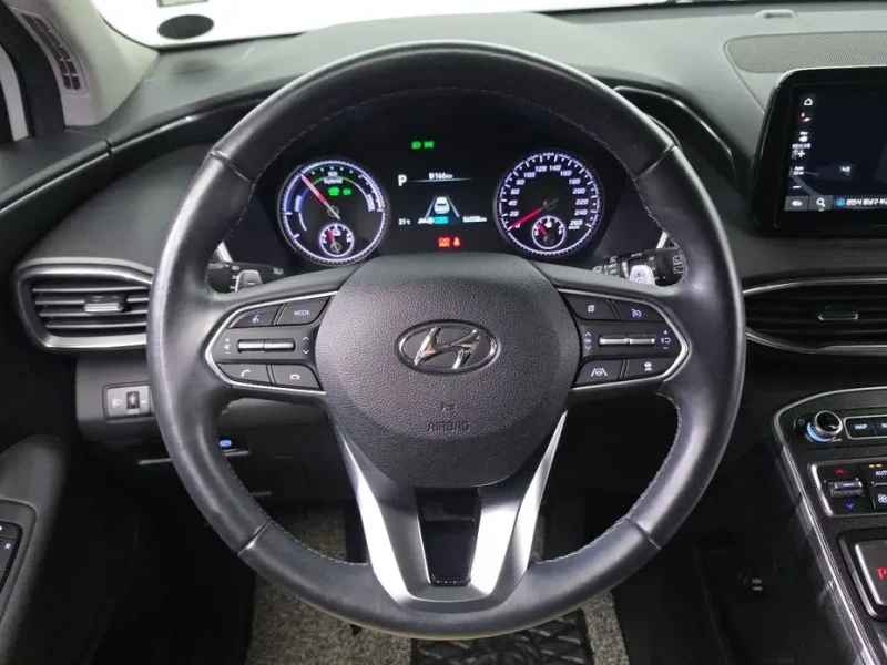 2022 Hyundai Santa Fe с пробегом 56 558 км