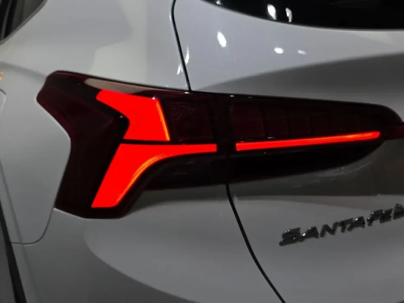 2022 Hyundai Santa Fe с пробегом 56 558 км