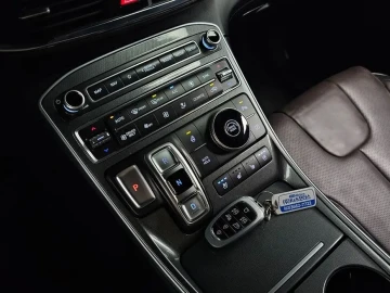 2022 Hyundai Santa Fe с пробегом 65 927 км