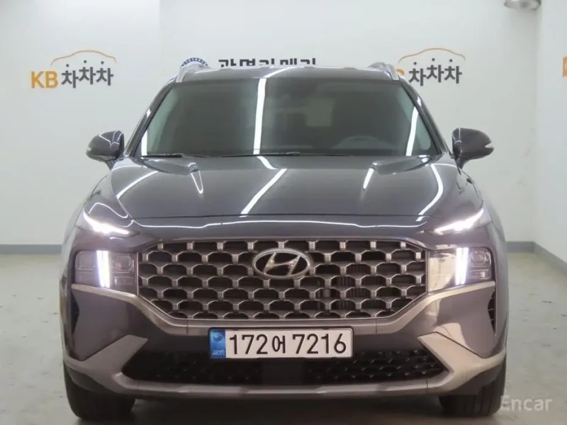2022 Hyundai Santa Fe с пробегом 2 886 км