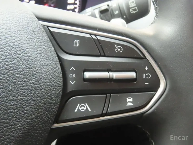 2022 Hyundai Santa Fe с пробегом 2 886 км