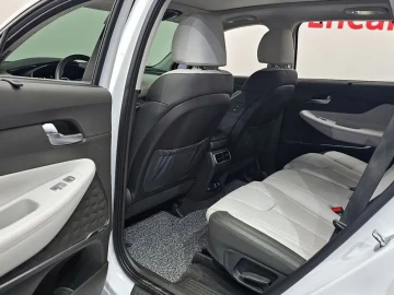 2023 Hyundai Santa Fe с пробегом 80 540 км