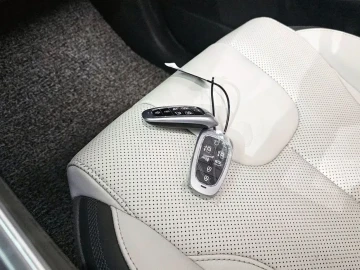 2023 Hyundai Santa Fe с пробегом 80 540 км