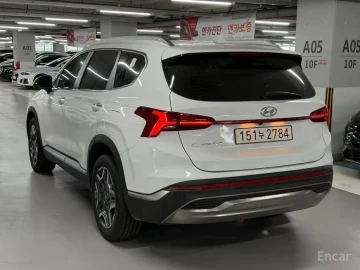 2021 Hyundai Santa Fe с пробегом 68 197 км