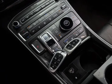 2023 Hyundai Santa Fe с пробегом 76 142 км