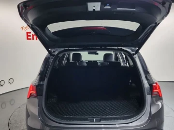 2023 Hyundai Santa Fe с пробегом 40 356 км