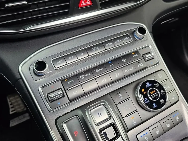 2021 Hyundai Santa Fe с пробегом 43 996 км