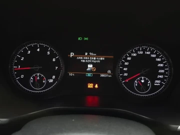 2021 Hyundai Santa Fe с пробегом 38 031 км