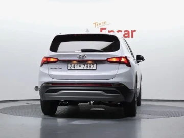 2021 Hyundai Santa Fe с пробегом 141 324 км