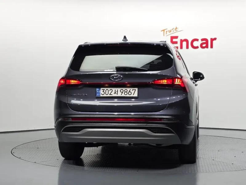 2021 Hyundai Santa Fe с пробегом 76 798 км