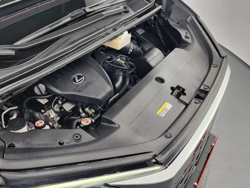 2025 Lexus LM с пробегом 47 627 км