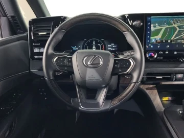 2025 Lexus LM с пробегом 47 627 км