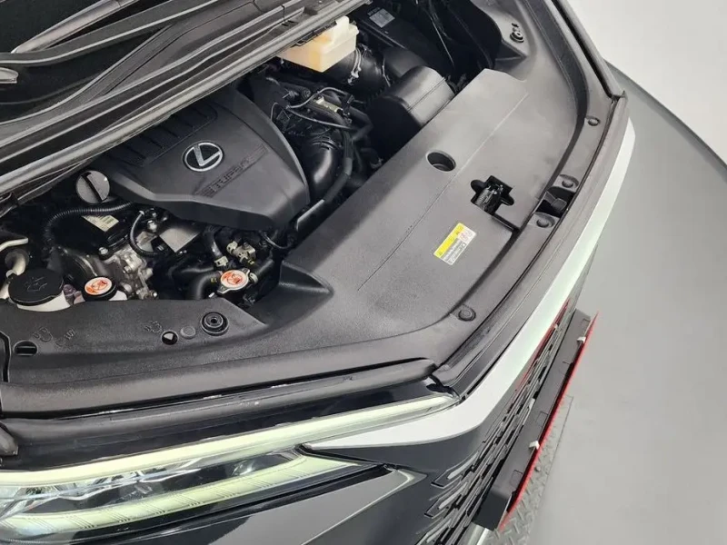 2025 Lexus LM с пробегом 47 627 км