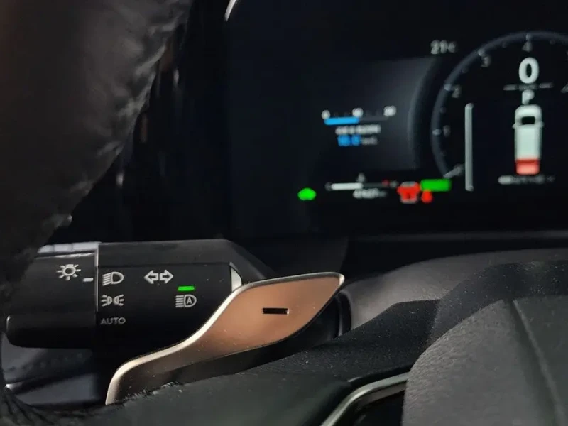 2025 Lexus LM с пробегом 47 627 км