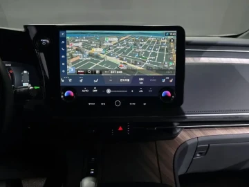 2024 Lexus LM с пробегом 34 598 км