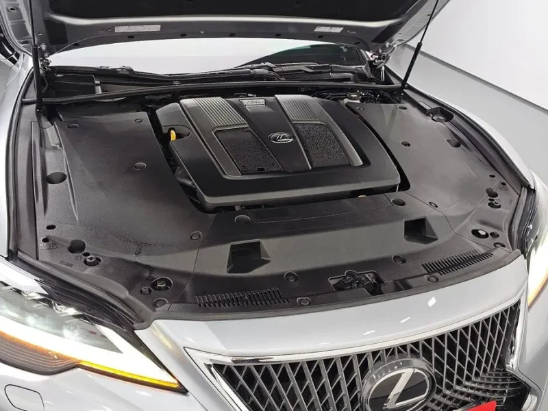 2023 Lexus LS с пробегом 29 435 км