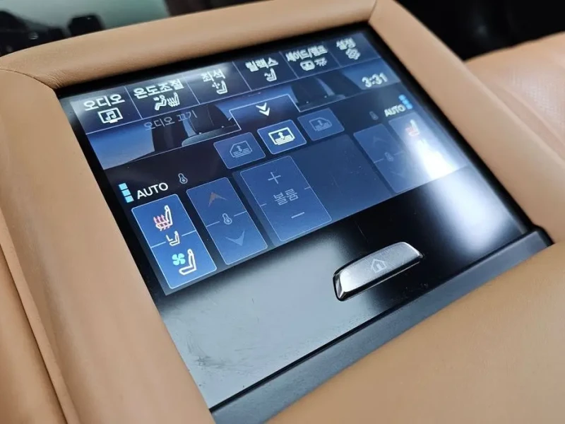 2023 Lexus LS с пробегом 29 435 км
