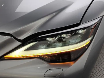 2023 Lexus LS с пробегом 29 435 км
