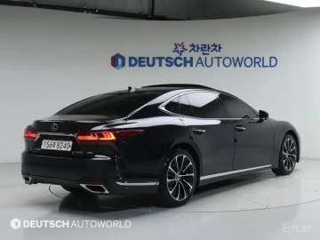 2022 Lexus LS с пробегом 52 816 км