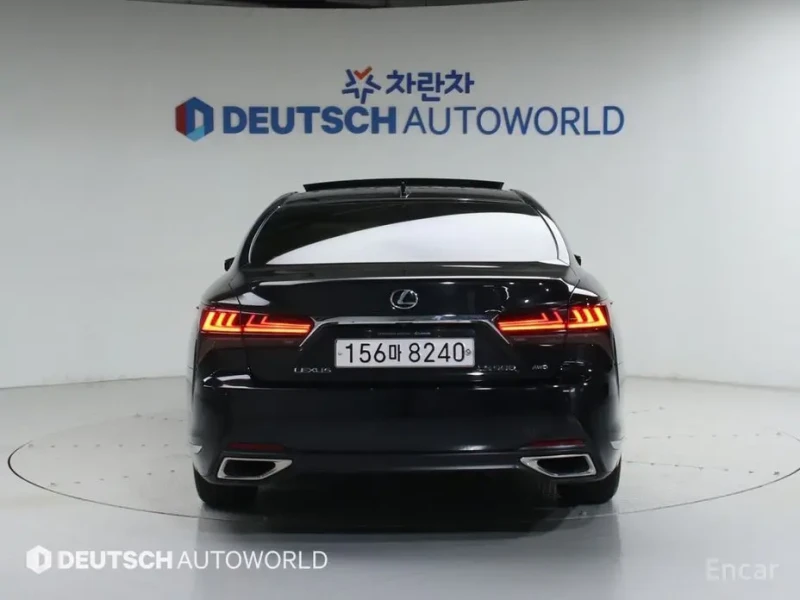 2022 Lexus LS с пробегом 52 816 км