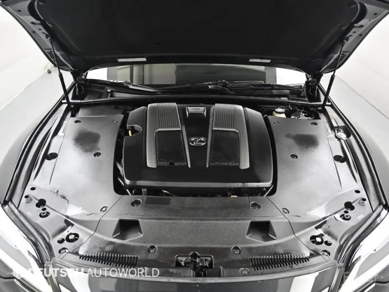2022 Lexus LS с пробегом 52 816 км