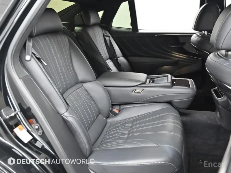 2022 Lexus LS с пробегом 52 816 км